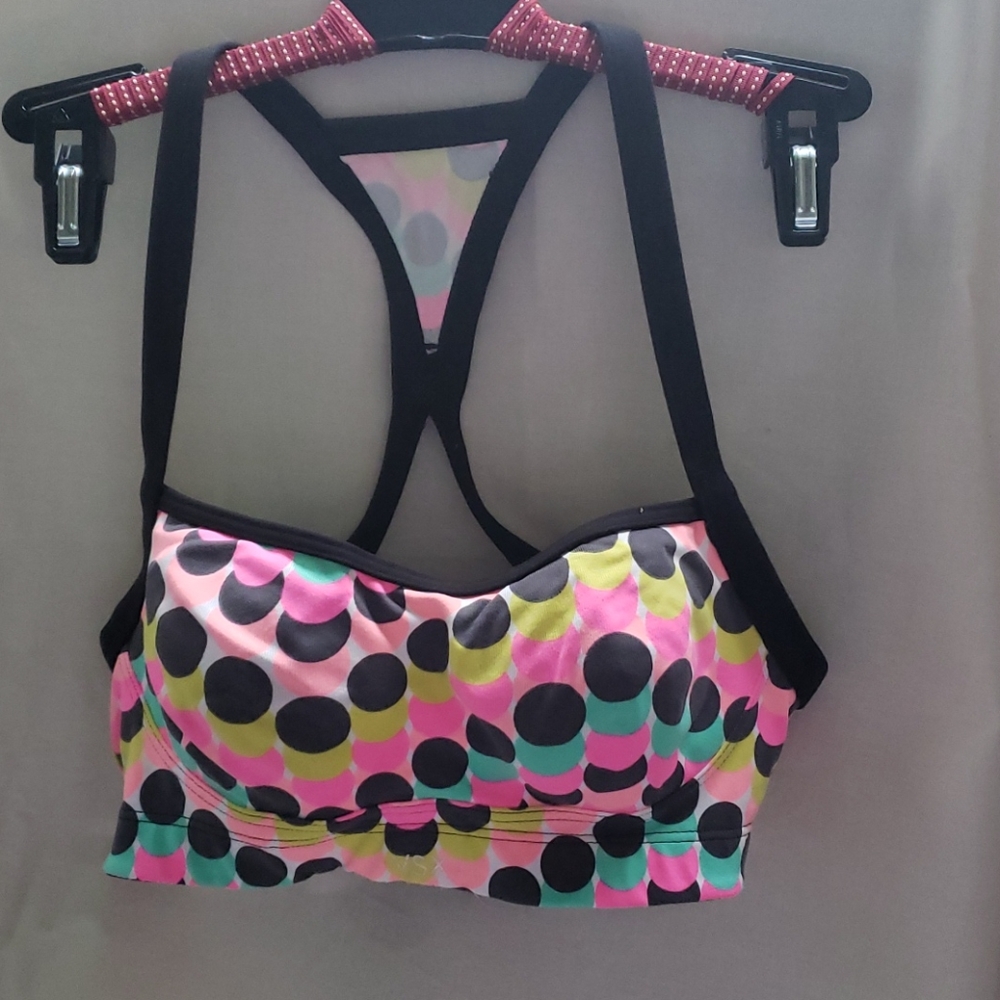 Sports bra